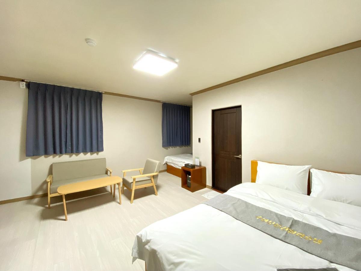 Suanbo Hot Spring Healing Hotel Чхунджу Экстерьер фото