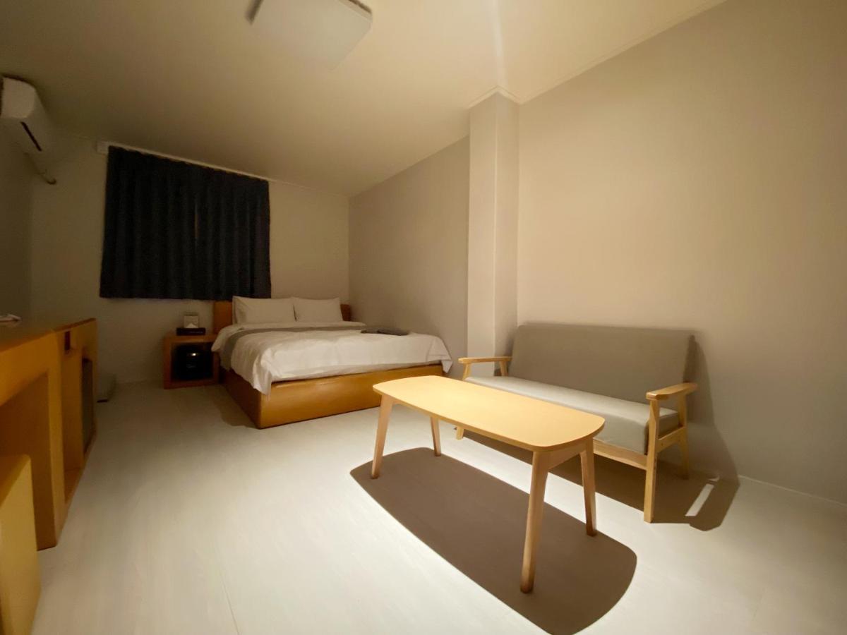 Suanbo Hot Spring Healing Hotel Чхунджу Экстерьер фото