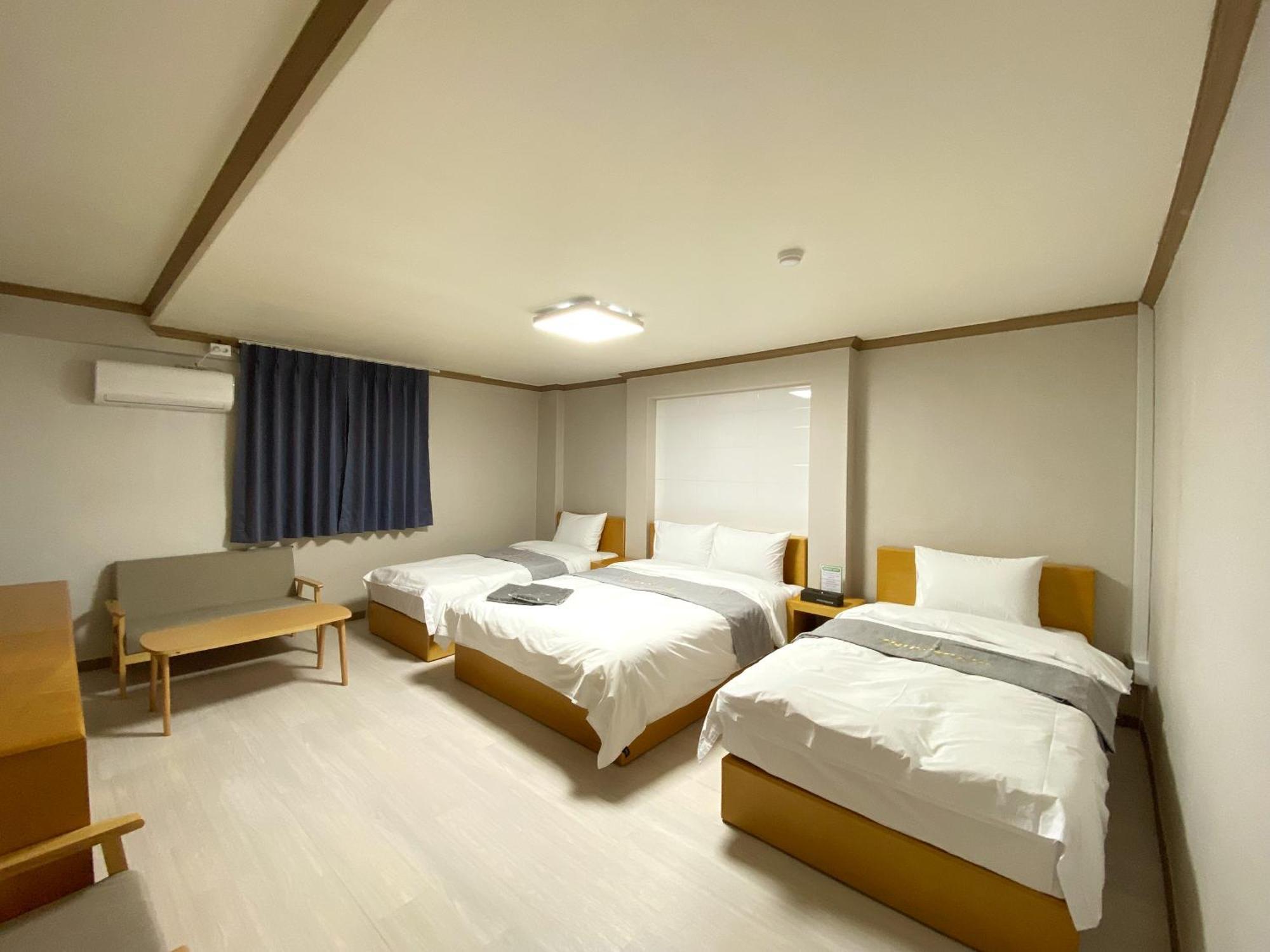 Suanbo Hot Spring Healing Hotel Чхунджу Экстерьер фото
