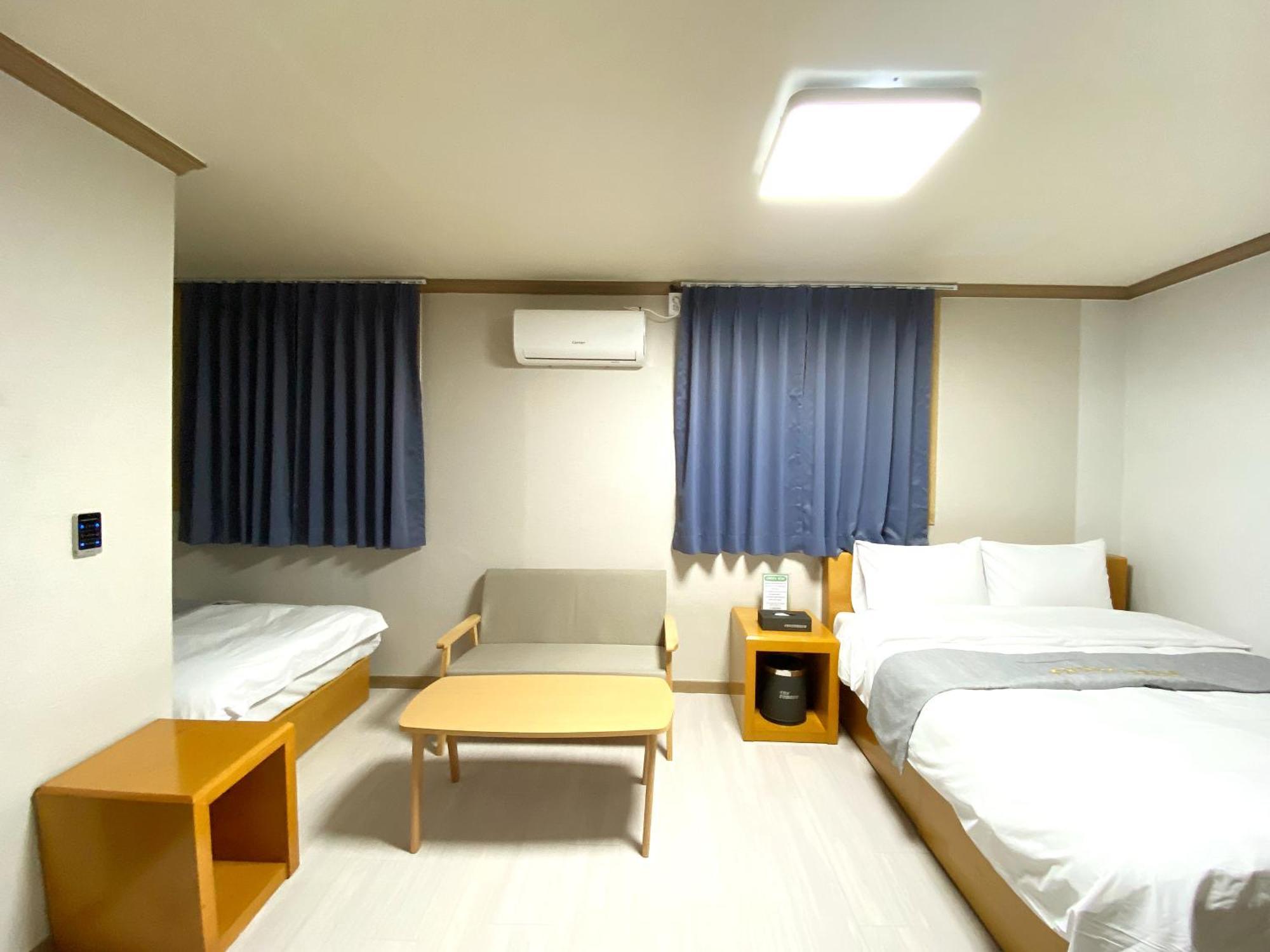 Suanbo Hot Spring Healing Hotel Чхунджу Экстерьер фото